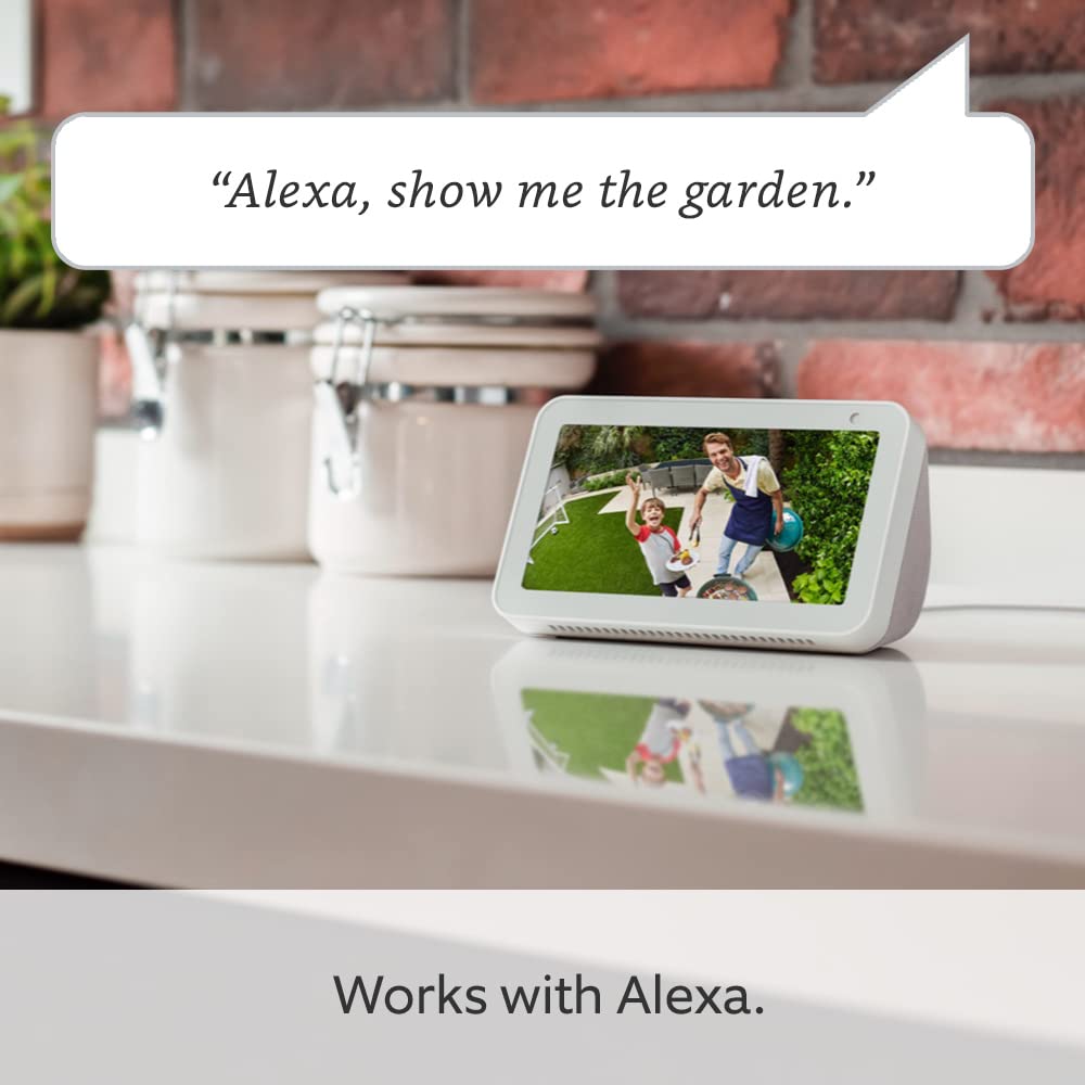 Ring Spotlight Cam Pro (3 Pin UK) Plug In White