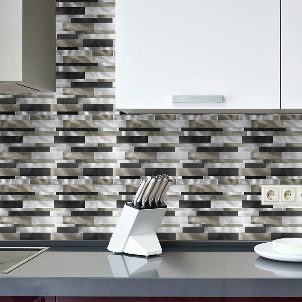 Ener-J Sleek Metallic Layers Peel & Stick Aluminum Tile, Size: 303 x 297 x 4 mm (Pack of 4)