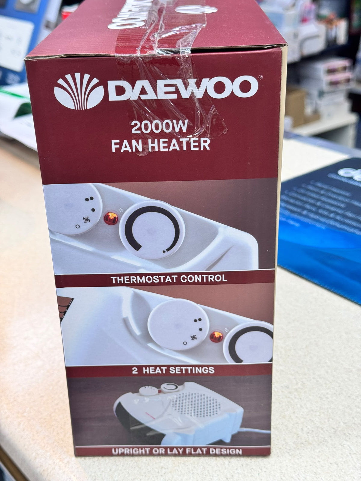 Daewoo 2000W fan heater - box side, thermostat control and 2 heat settings